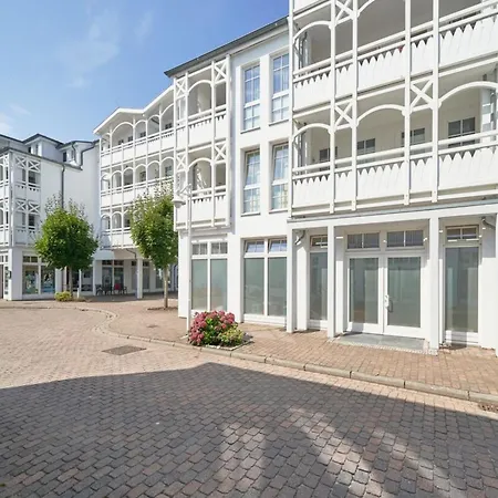 Lejlighed Im 2 Og Mit Balkon In *